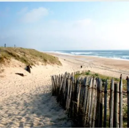 Chalet بيت للعطل *