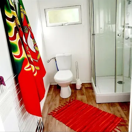 Chalet بيت للعطل *